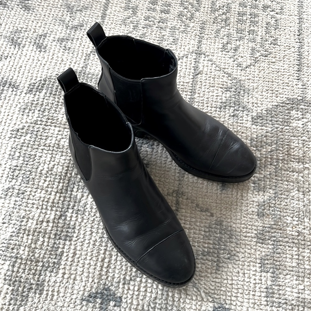 Cole Haan Black Chelsea Boots - Size 7 1/2